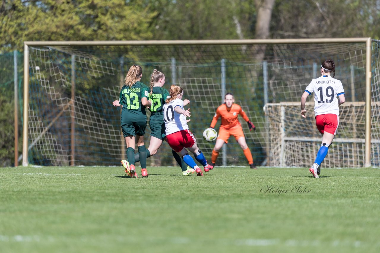 Bild 306 - wBJ Hamburger SV - WfL Wolfsburg : Ergebnis: 2:1